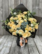 Букет цветов из:  Розы и Лизиантусы #REPLACE_PRED# Новоивановской