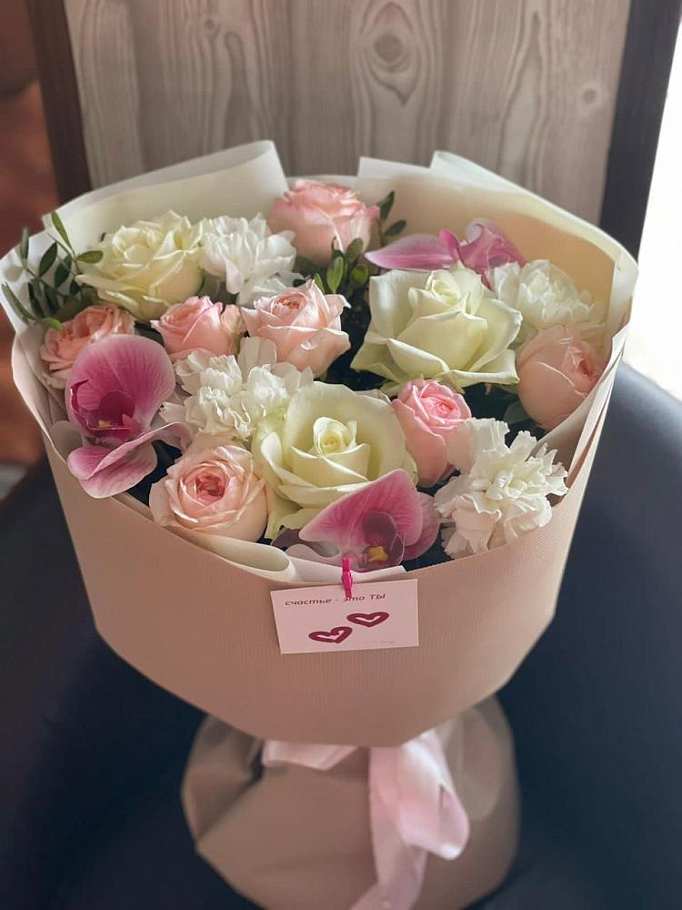 Букет цветов из: Орхидеи, Розы и Гвоздики в Новоивановской