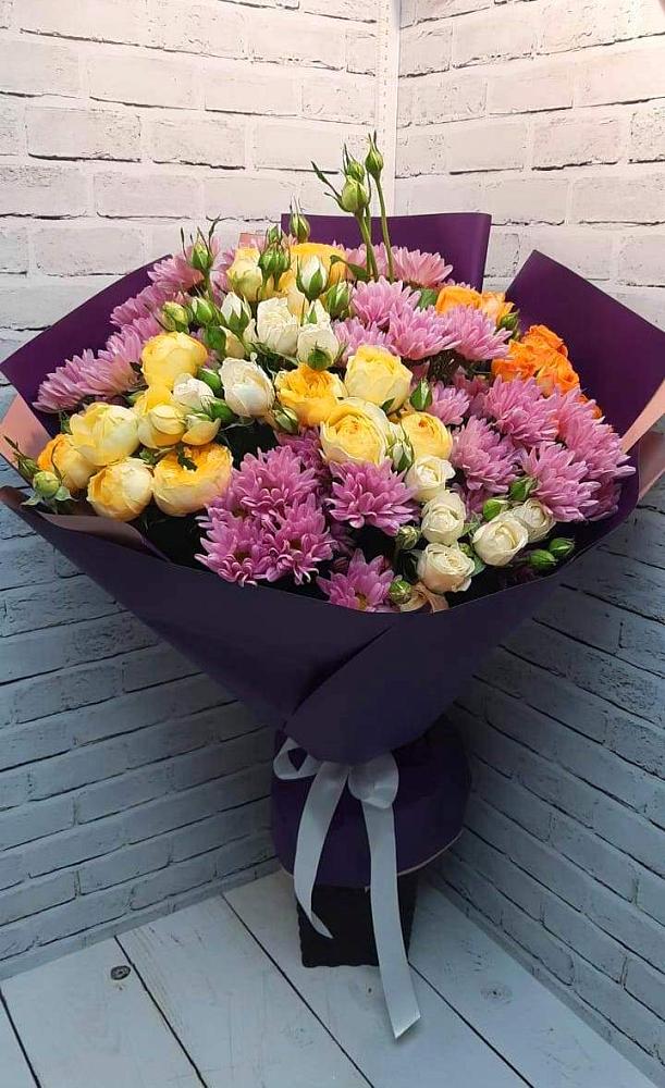 Букет цветов из: Хризантемы и Розы в Новоивановской