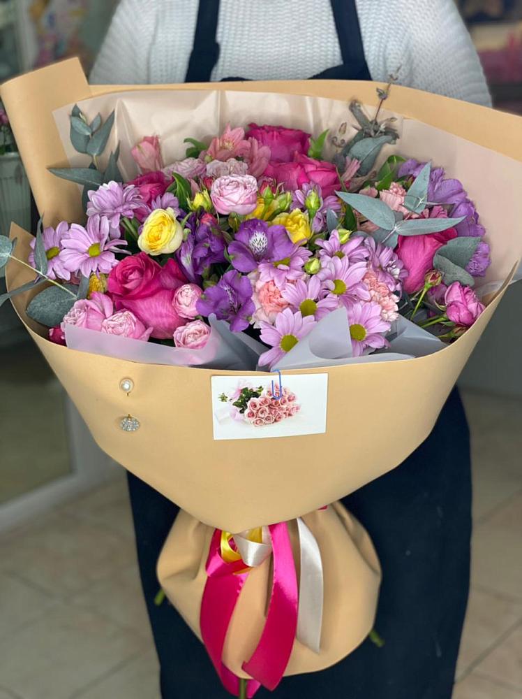 Букет цветов из: Хризантемы, Гвоздики и Альстромерии в Новоивановской