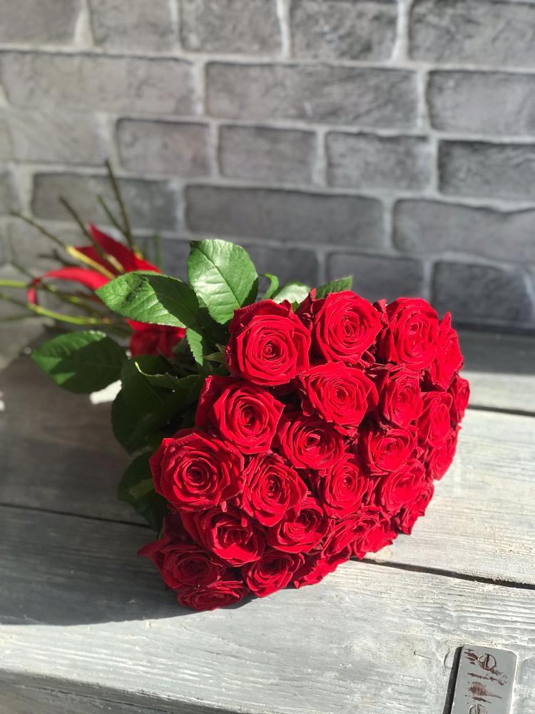 Букет Красные розы Фридом в Новоивановской