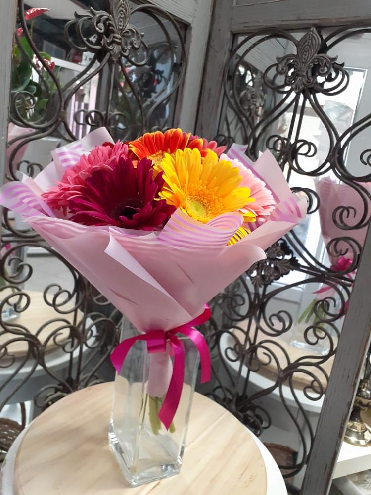 Букет цветов из: Герберы в Новоивановской