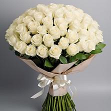 Букет 101 беля роза Белоснежка в Новоивановской