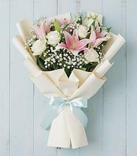 Букет цветов из:  Лилии в Новоивановской