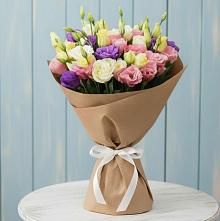 Букет цветов из:  Лизиантусы в Новоивановской