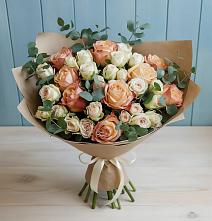 Букет цветов из:  Альстромерии и Розы в Новоивановской
