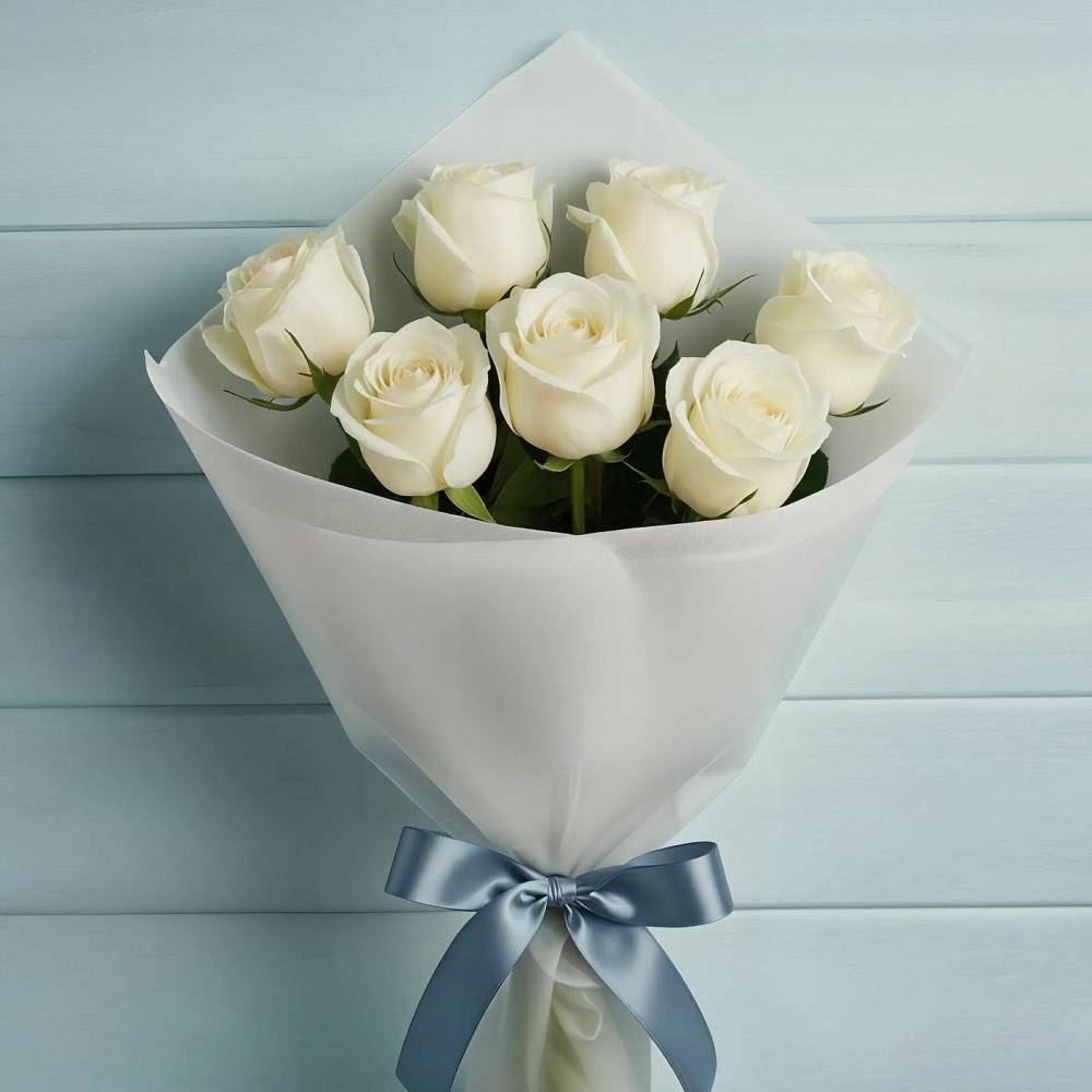Букет 7 Белых роз Эдлесс Лав в Новоивановской